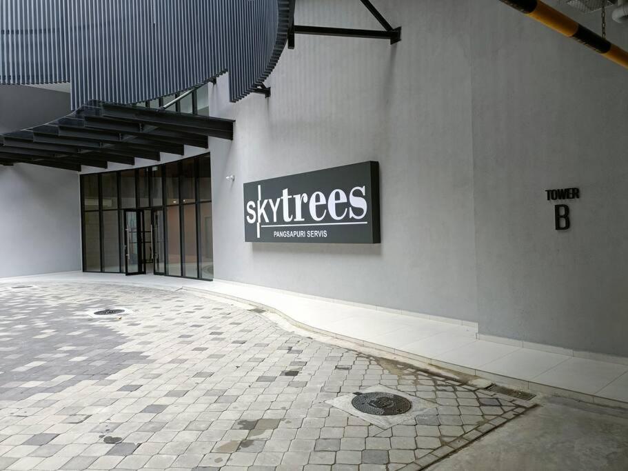 Sky Trees 4 Guests High Floor Smart Tv Garden View A1801 Lejlighed Johor Bahru Eksteriør billede