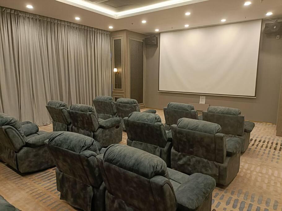 Sky Trees 4 Guests High Floor Smart Tv Garden View A1801 Lejlighed Johor Bahru Eksteriør billede