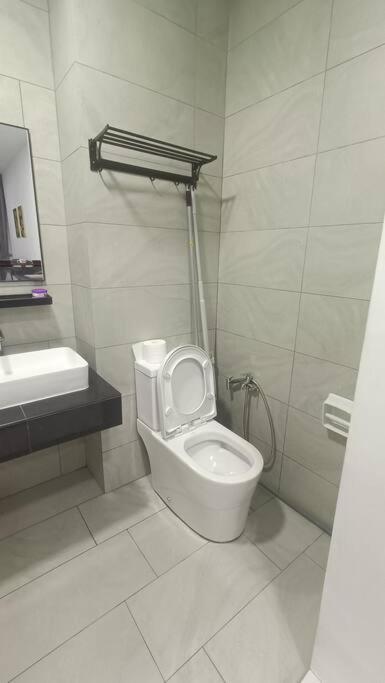 Sky Trees 4 Guests High Floor Smart Tv Garden View A1801 Lejlighed Johor Bahru Eksteriør billede
