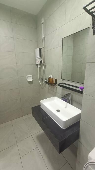 Sky Trees 4 Guests High Floor Smart Tv Garden View A1801 Lejlighed Johor Bahru Eksteriør billede